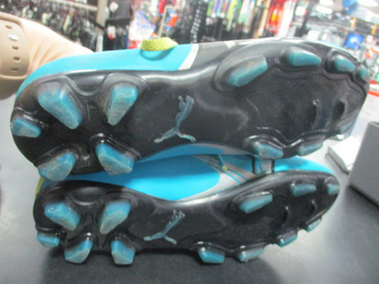 Used Puma Soccer Cleats Size 1.5