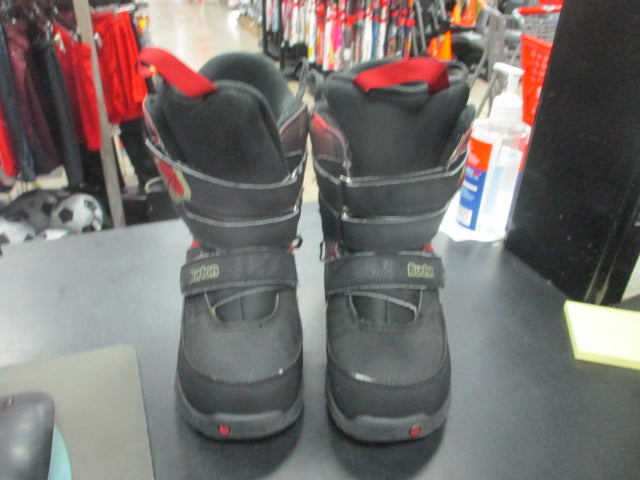 Load image into Gallery viewer, Used Burton Youth Grom Size 5 Snowboard Boots
