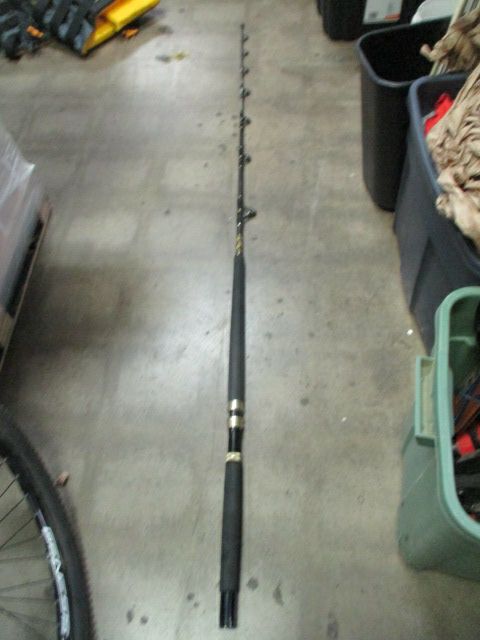Used Shimano Tallus Stand Up Series 6'6" Fishing Pole