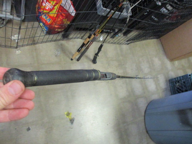 Load image into Gallery viewer, Used LEW'S S.I.C. Graphite Speed Stick 6' 6" Fishing Rod
