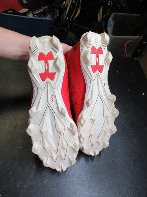 Load image into Gallery viewer, Used Under Armour Highlight Fran RM Jr 2.0 Football Cleats - Size 8

