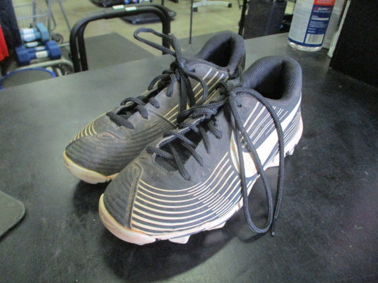 Used Nike Softball Cleats Low High Use Relace on RF Size 3.5Y