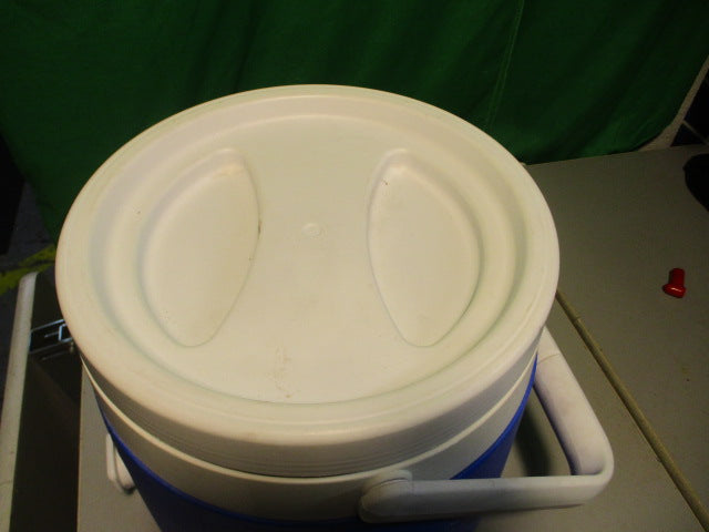 Load image into Gallery viewer, Used Coleman 2 Gallon Stacker Beverage Cooler
