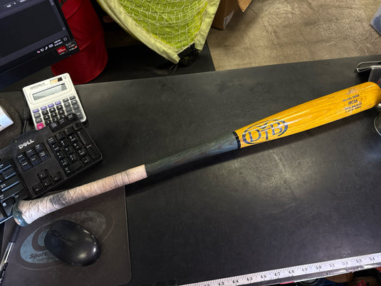 Used Dove Tail Bats NC34 Ash Wood Baseball Bat 32 in 28 oz -4