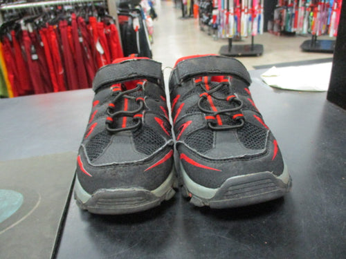 Used hawkwell Size 1 kids Hiking Shoes