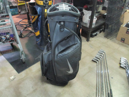 Used Nike Cart Golf Bag
