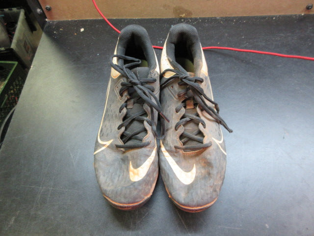 Load image into Gallery viewer, Used Nike Hyperdiamond Softball Cleats - Size 8.5
