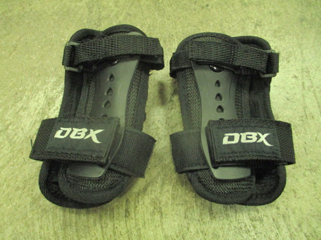 Load image into Gallery viewer, Used DBX Youth Skating Wrist Guards

