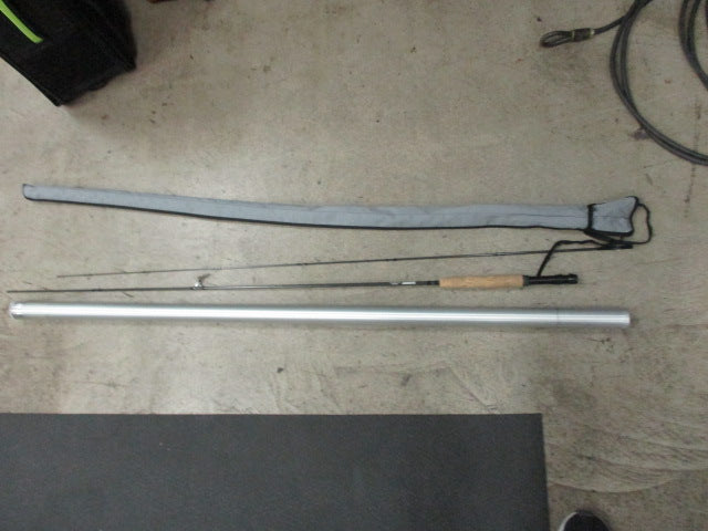 Load image into Gallery viewer, SAGE FLY ROD GRAPHITE #5-6 LINE 8ft 6" 2 Pc ROD With Tube Like New Condition
