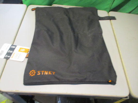 Used Stnky Washable Sports Bag 13 L Standard