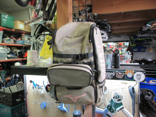 Used Mizuno Utility Softball Backpack