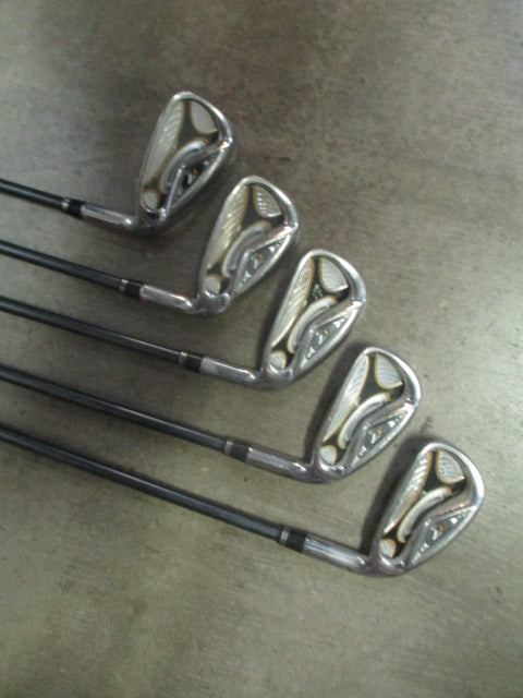 Used Taylormade R7 5-9 Irons Reg Flex RH