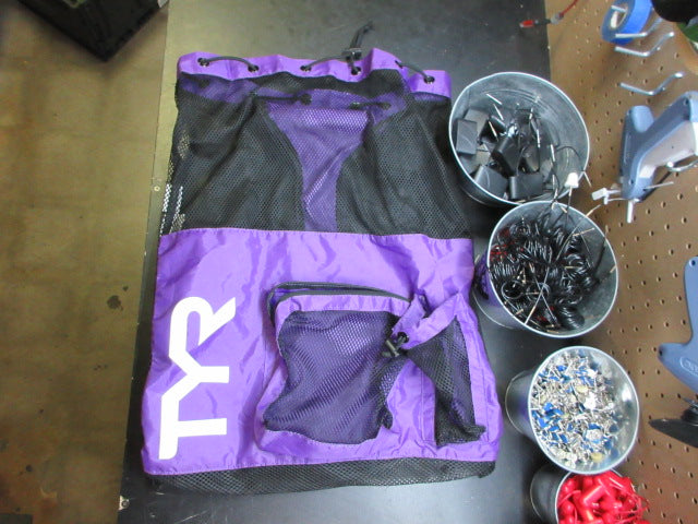 Load image into Gallery viewer, Used TYR Big Mesh Mummy Backpack

