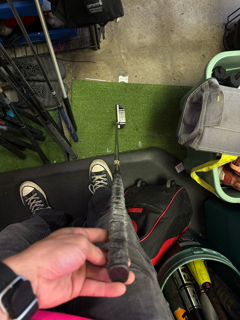 Load image into Gallery viewer, Used PinSeeker Pin Pointer II Right Hand Blade Putter
