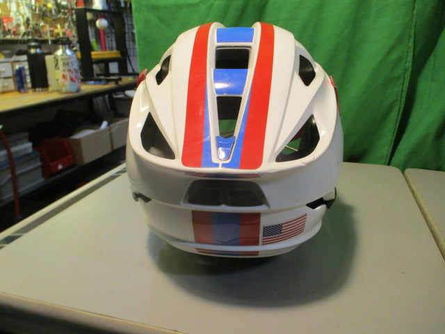 Load image into Gallery viewer, Used Cascade S OSFM Lacrosse Helmet
