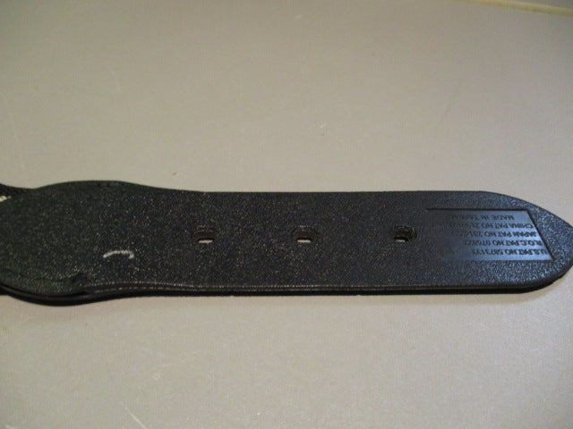 Load image into Gallery viewer, Used Adidas Youth Black Baseball Belt
