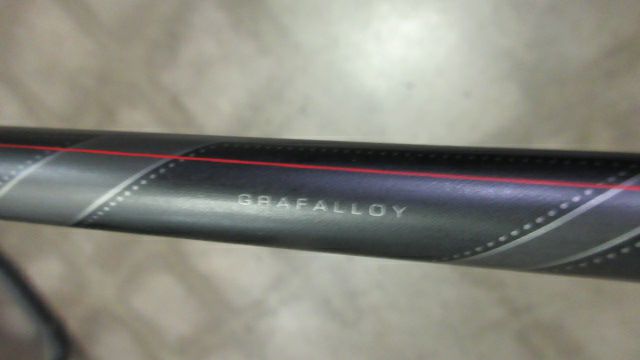 Load image into Gallery viewer, Used Cobra Long Tom 10 Deg / 4 ft Driver w/ Head Cover -RH- small wear on cover

