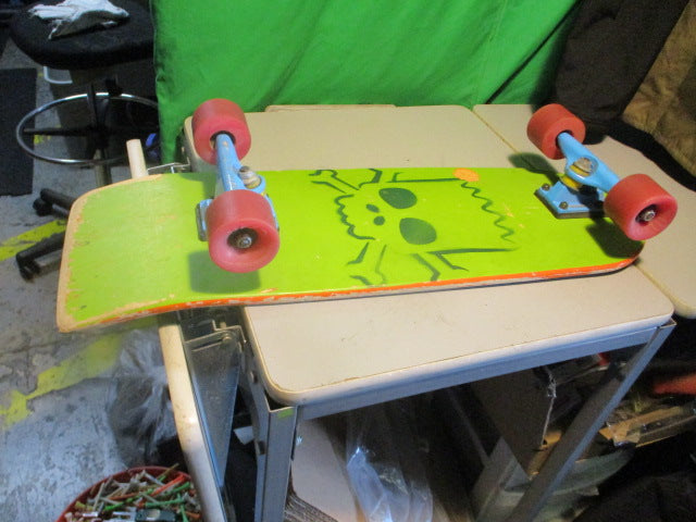 Load image into Gallery viewer, Used Santa Cruz Simpsons Bart Model Complete Skateboard
