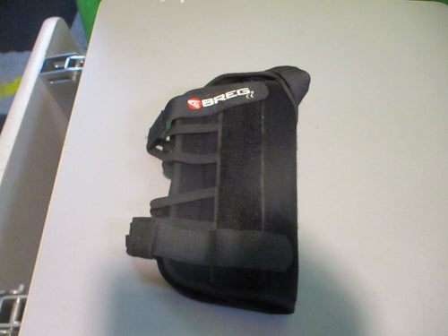 Used Breg Left Thumb Brace Sleeve