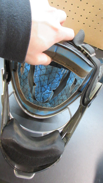 Used Easton Catchers Helmet - 6 1/2 - 7 1/8