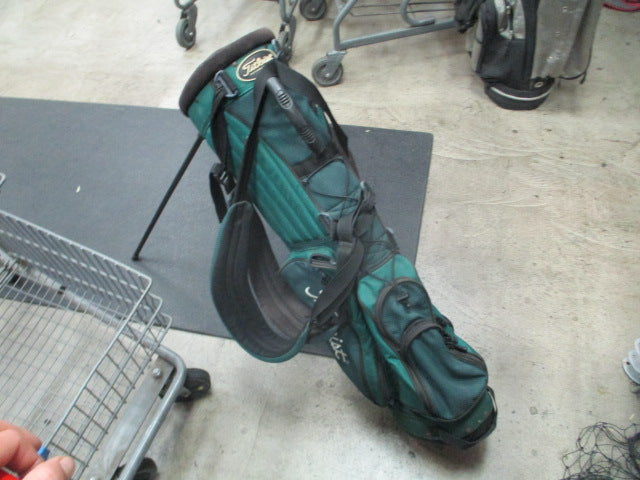 Load image into Gallery viewer, Used Titleist Golf Stand Bag W/ Strap
