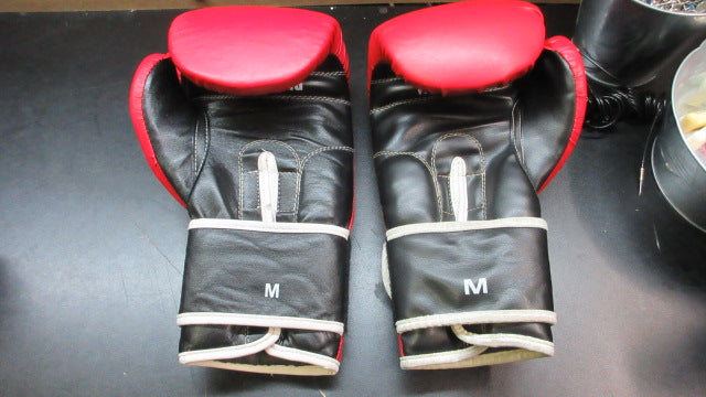 Load image into Gallery viewer, Used Title Boxing Gloves - Size Medium
