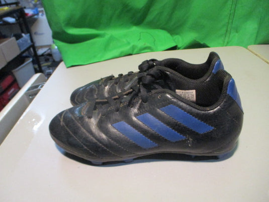 Used Adidas Size 2.5 Soccer Cleats