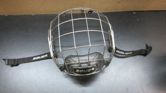 Used Bauer Profile 3 Face Mask – Medium