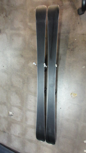 Load image into Gallery viewer, Used Salomon XDrive Downhill Skis w/ Salomon Bindings Size 154cm
