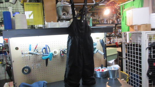 Used Healthtex Snow Bib - Size Youth 4T