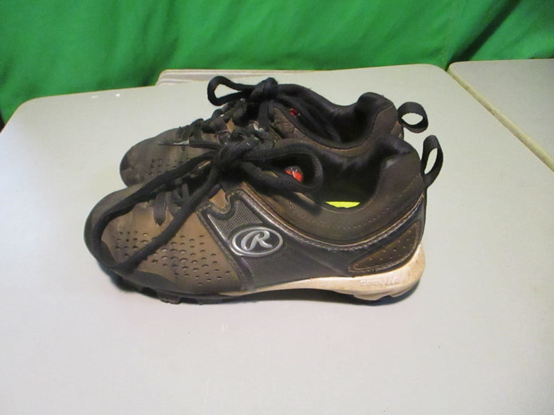 Load image into Gallery viewer, Used Rawlings Youth 12 Cleats
