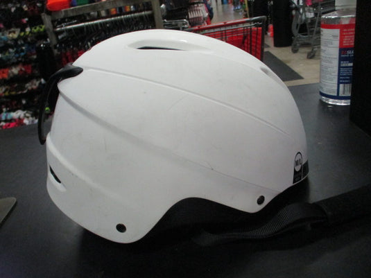 Used Giro Tilt Youth Medium/Large Snow Helmet