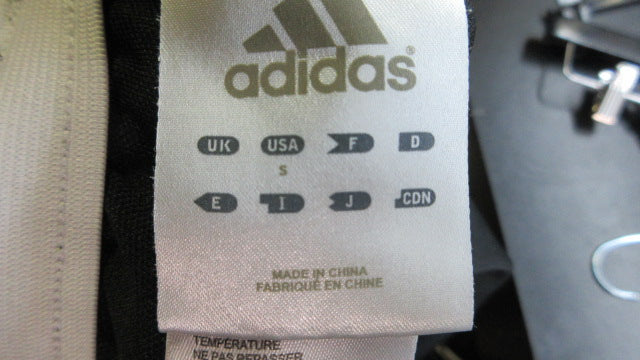 Load image into Gallery viewer, Used Adidas Pull-Up Baseball Pants Elastic Bottom - Youth Small
