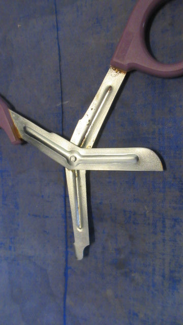 Used Purple Autoclavable Scissors - small rust