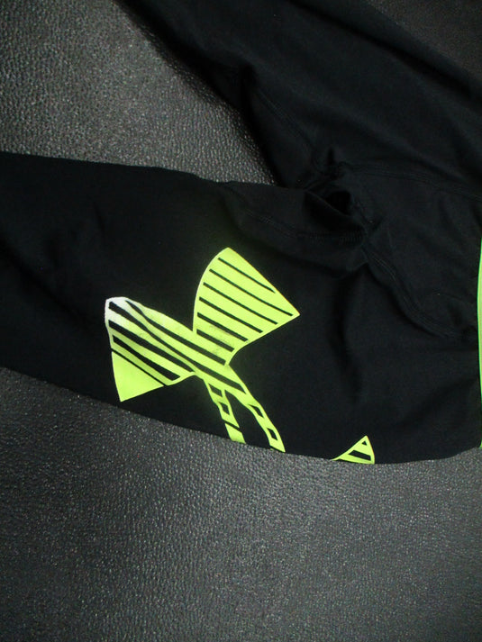 Used Under Armour Youth XS Compression Leggings