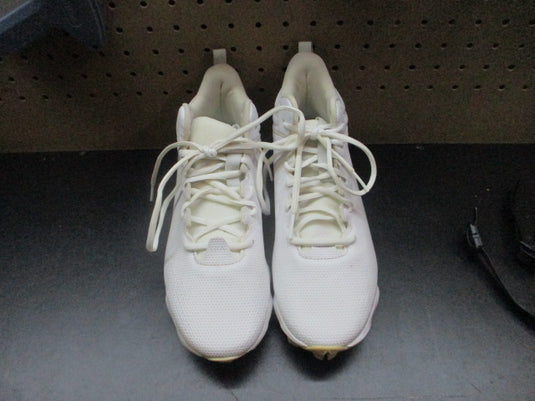 Used Under Armour Spotlight Franchise RM 2.0 Football Cleats - Size Youth 5.5