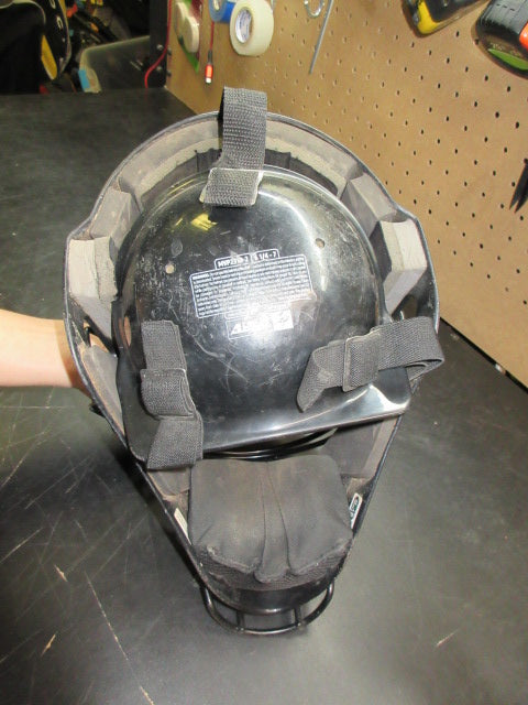 Used All-Star Catchers Helmet - 6 1/4 - 7
