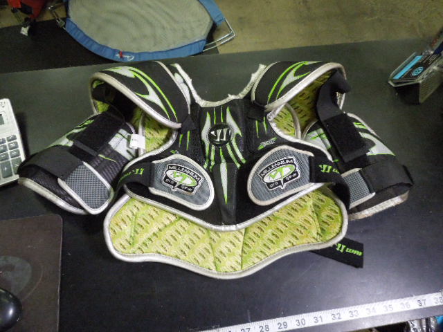 Load image into Gallery viewer, Used Warrior Millennium Pro Gear Lacrosse Shoulder Pads Size Medium

