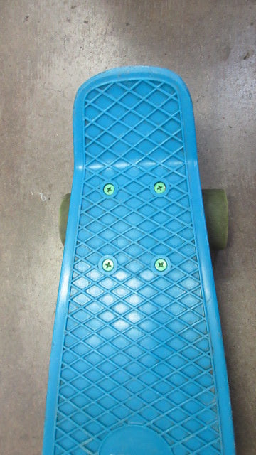 Load image into Gallery viewer, Used Penny Skateboard Australia Since Forever 22&quot; Pennyboard - small wear

