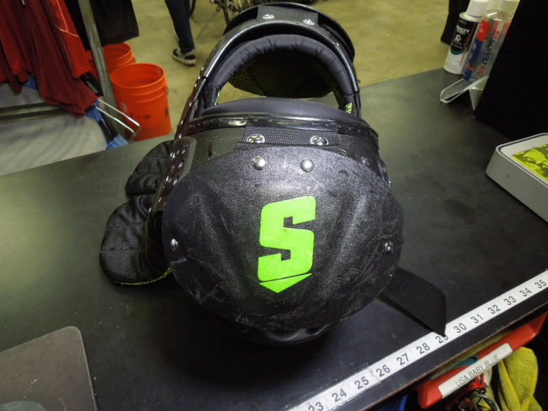 Load image into Gallery viewer, Used Schutt Y Flex 4.0 Size Medium 13-14"
