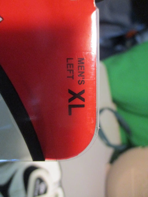 Load image into Gallery viewer, Used Dunlop Tour Special Mens Xl Golf Glove - LH
