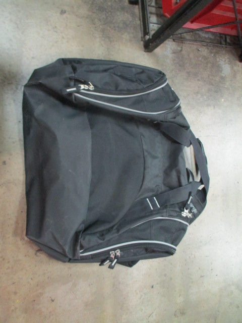 Load image into Gallery viewer, Used Ogio Village Golf Duffle Bag
