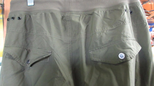 Used Lululemon Dance Pants - Size Medium