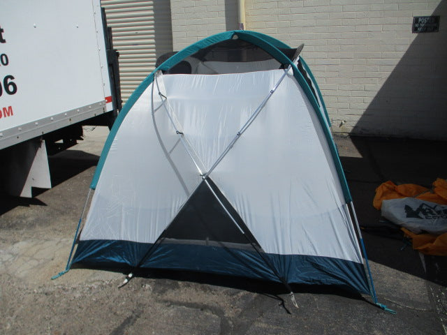 Load image into Gallery viewer, Used Rei Coop Base Camp 4 - 4 Person Tent
