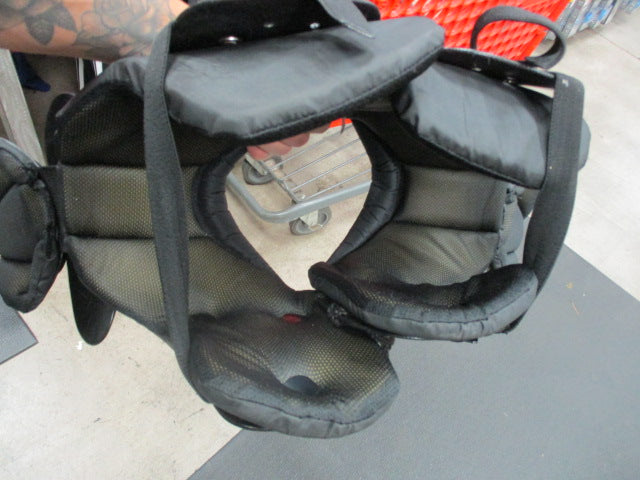 Load image into Gallery viewer, Used Champro Scorpion Size Youth 2XL Shoulder Pads
