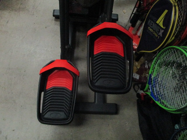 Load image into Gallery viewer, Used Bowflex MAXtrainer M5 Elliptical
