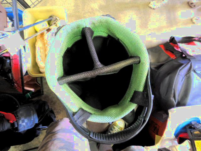 Load image into Gallery viewer, Used Sun Mountain Golf Stand Bag in Green
