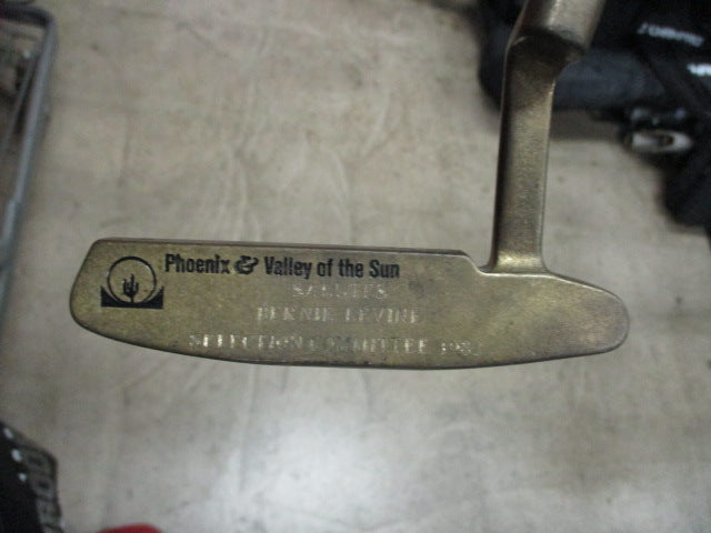 Load image into Gallery viewer, Used Ping Anser 35&quot; Putter- RH
