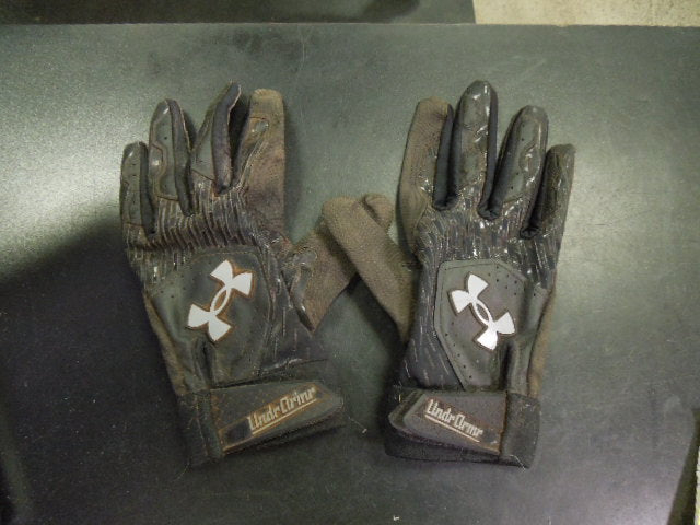Load image into Gallery viewer, Used Under Armour Youth Batting Gloves Size YL
