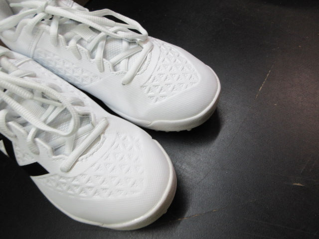 Load image into Gallery viewer, Like New New Balance 4040 v8 Youth Turf-Trainer - Size 4.5
